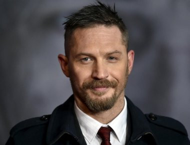 Ο διάσημος ηθοποιός Τομ Χάρντι έγινε ... «υπερήρωας» και συνέλαβε μόνος του κλέφτη στο Λονδίνο! (βίντεο)